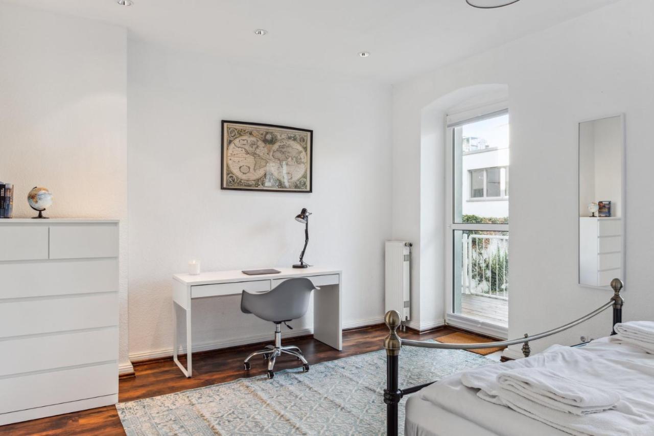 Bright 3-Room Apartment Near Prenzlauer Berg برلين المظهر الخارجي الصورة