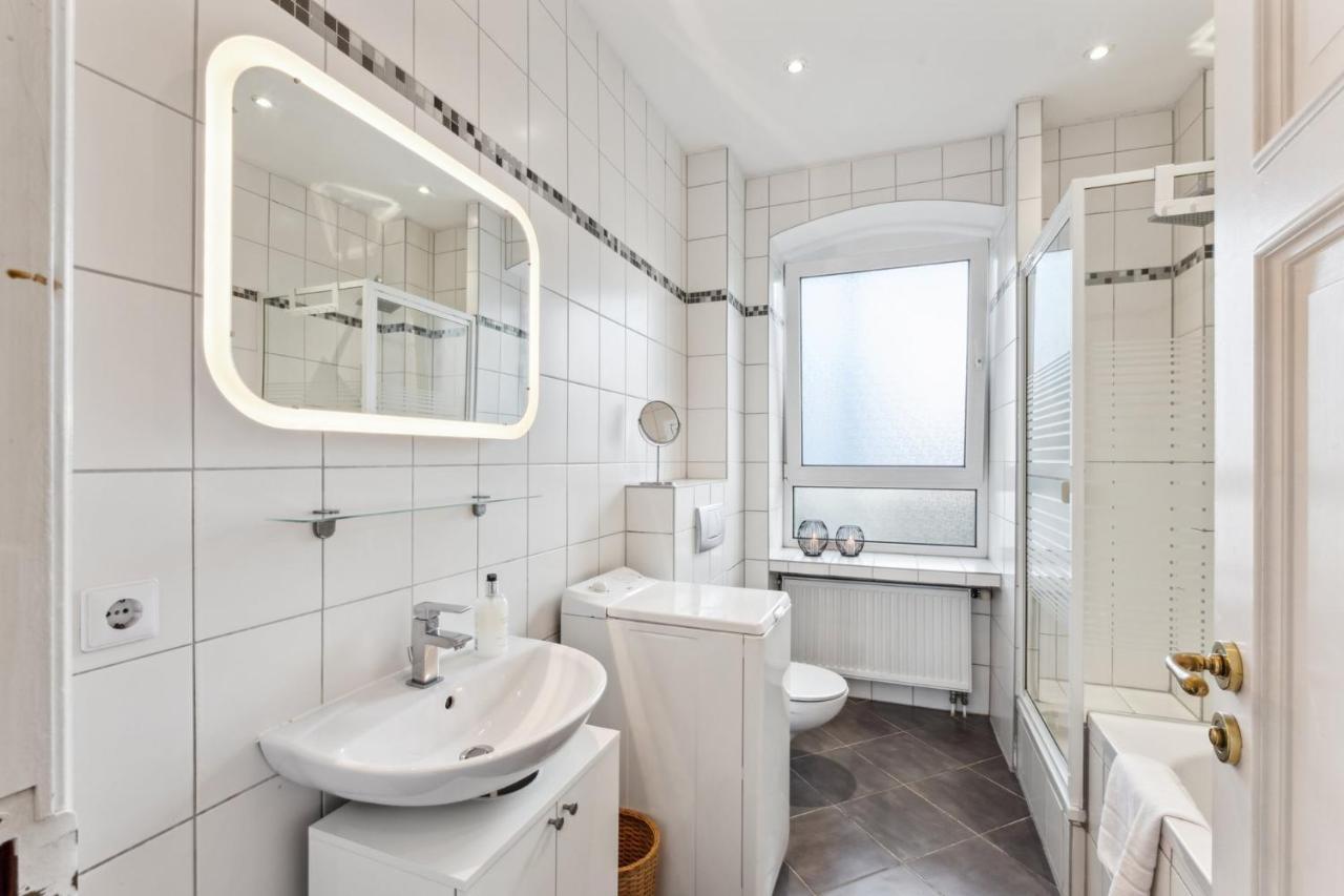 Bright 3-Room Apartment Near Prenzlauer Berg برلين المظهر الخارجي الصورة